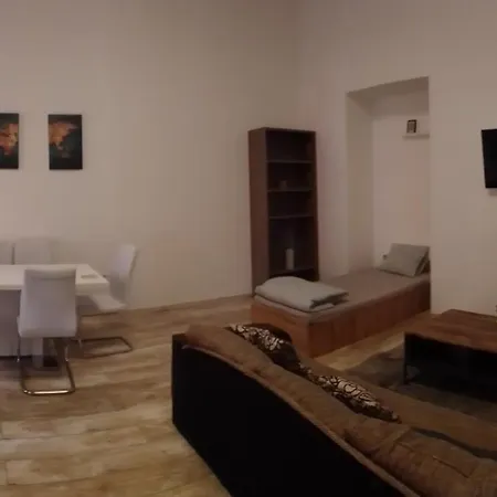 Viva * بودابست